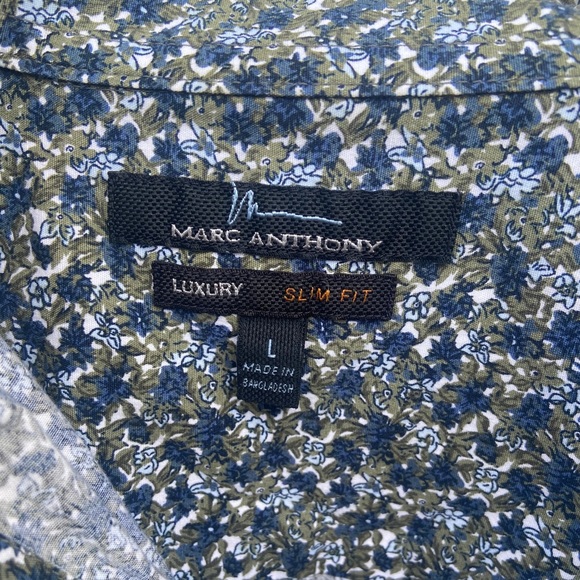 Marc Anthony Button Up - Picture 2 of 3